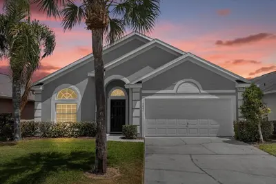 Image de Beautiful Glenbrook Pool Home with 4 Bedrooms & 3 Bathrooms
