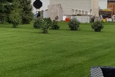 Image de Spacious home with 3 beds and 1. 5 baths.