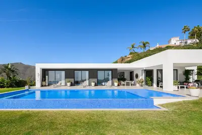 Image de 3-Bedroom Hidden Sanctuary in Monte Mayor