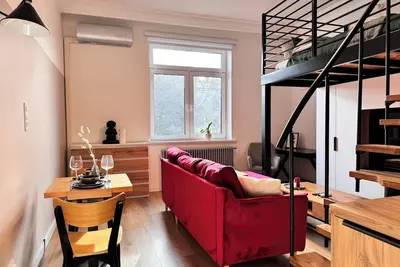Image de Cozy Apartment 3 Min from Main Station in Old Town Quiet Studio 4 Guests with Ac