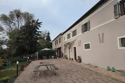 Image de Ancient eco-sustainable farmhouse: between sea and nature