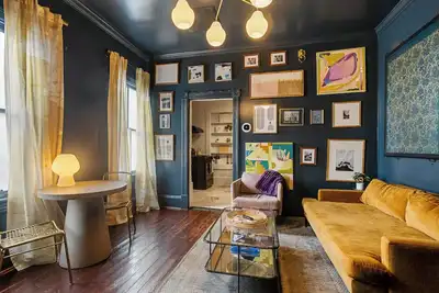 Image de Historic * Walk to Forsyth * Dogs Ok