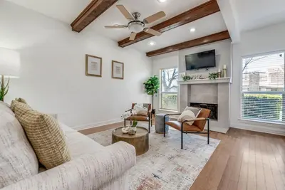 Image de The Deep Ellum Hideaway • 2br Townhome Near Downtown • Fifa 2026