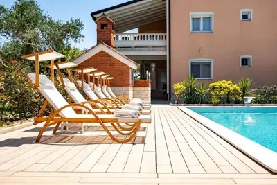 Image de Appartement de trois chambres avec le balcon Palit, Rab (A-24995-c)