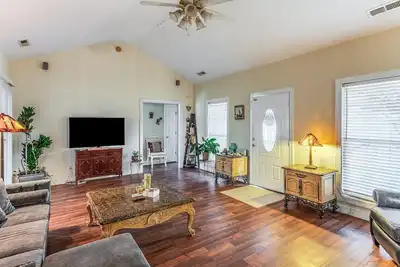 Image de Screened Porch + Pool Access: Longs Golf Getaway