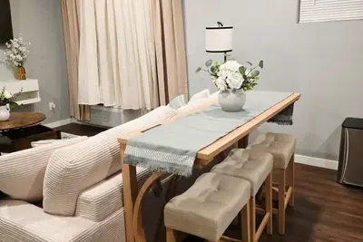 Image de Cozy 1-bedroom Downtown Valclyde Apartment Minneapolis