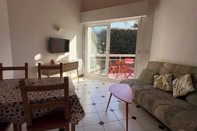 Image de Appart 2* pour 5 personnes à 50 m de la plage du centre de St Palais sur mer