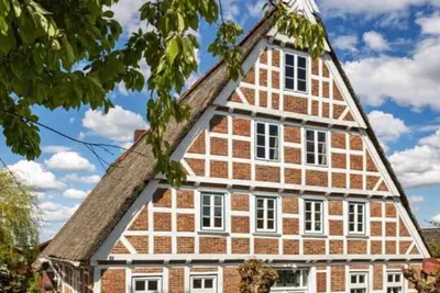 Image de Altländer Reetdachhaus - Thatched roof house