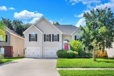 Image de Stay at Marsh Runner Cottage in Savannah, Ga; 5 bedrooms, 2 baths, perfect for families!