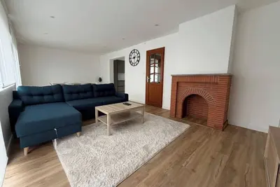 Image de Belle maison spacieuse à deux pas de la plage