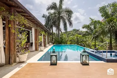 Image de ¡Espectacular TopSpot® de 450 m² en Anapoima!