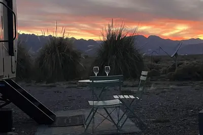 Image de Chiricahua Sunsets -Beautiful 1 Br, pet-friendly Rv with stunning mountain views