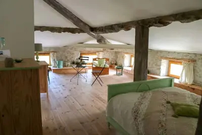 Image de Chambre d’hôtes « Le Jardin » avec terrasse partagée, jardin commun et Wi-Fi