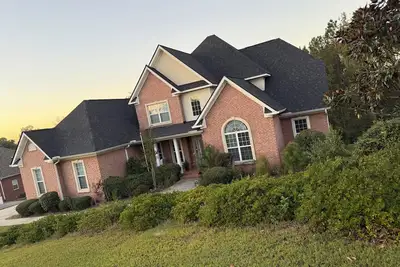 Image de Perfect 5-bedroom house with Ac in wonderful Evans