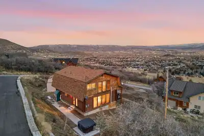 Image de Dreamy Mountain Escape - Game Rm - Hot Tub - Grill