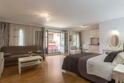 Apartment Terryne, Spacious Studio Apartment, Athens