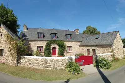 Image de Cottage Proche De La Mer. Animaux de compagnie acceptés, idéal pour les familles