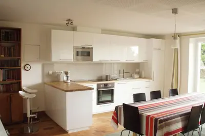 Image de Gite dans maison de famille, en bords de Loire, jardin, orientée Sud.