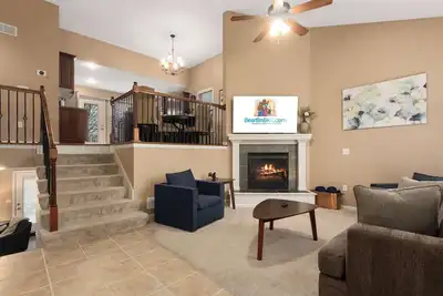 Image de New! Sleeps 10. Patio & Deck. Ready for World Cup