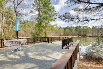 Image de Walk to Fishing Pond! Wooded Montgomery Retreat