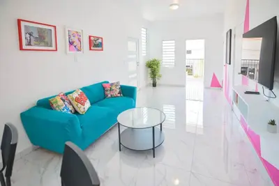 Image de Cozy Escape | Steps from Beach