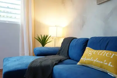 Stylish Retreat Apartment Steps from the Beach