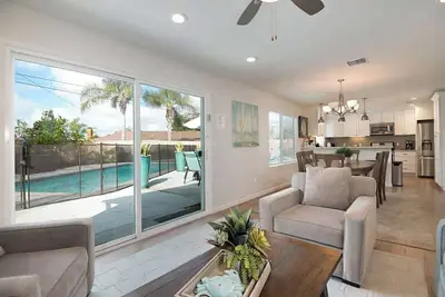 Image de The Oasis | Pool, Fire Pit, Near Disneyland