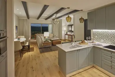 Image de Intimate Room w/ Balcony Perfect for Relaxing Getaway in Portuguese Nature