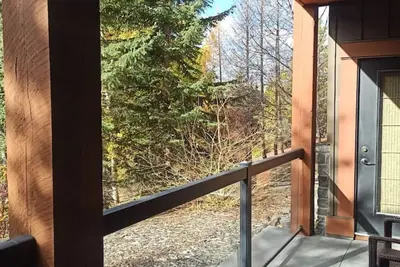 Image de Stunning 2-Br Suite with Hot Tub & Mountain Views