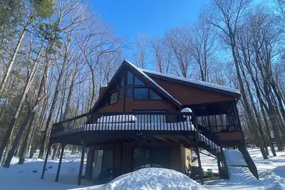 Image de Family Friendly•Spacious•Cozy Cabin• Winter Getaway