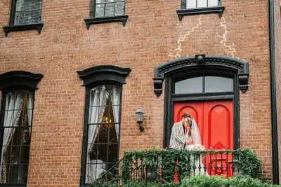 Image de Wayne Mansion Estate - 1871 Mansion + Garden Apartment & 2 Carriage Houses 1 Block from Forsyth Park