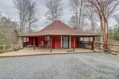 Image de Pond On-Site! Couples Escape 7 Mi to Hiwassee Lake