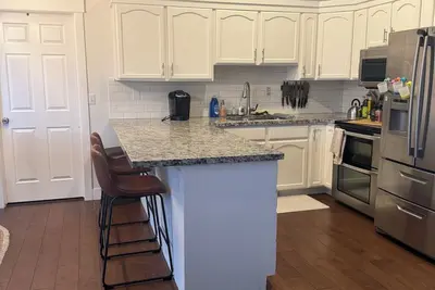 Image de Cozy Retreat w/ Mountain Views, Hot Tub, Sleeps 9