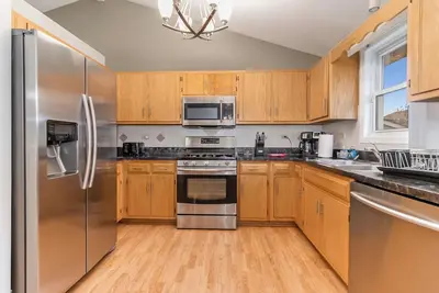 Image de Aurora Fhs Rental - Johnston Dr - #1