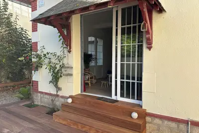 Image de Charmante maison Cabourgeaise en plein centre, à 3 minutes de la plage