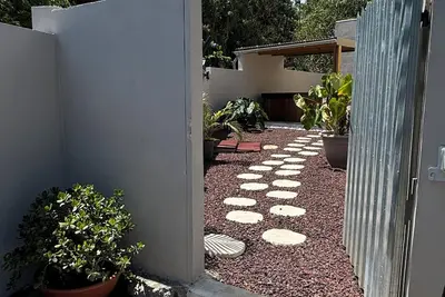 Image de Ti Kaz fond d'or maison avec jacuzzi et salle de jeu idéal pour les familles