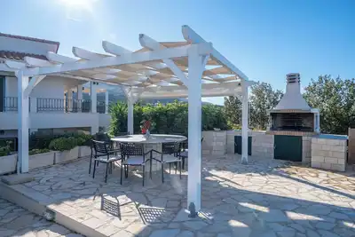 Image de Beautiful 4-bedroom villa with Ac Panoramic View