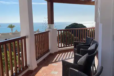 Image de Spacious 4 bedPenthouse apartment in Benalmadena with superb panoramic sea views