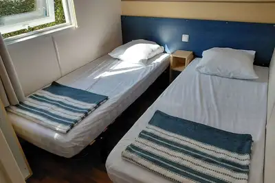 Image de Mobil home deux chambres au camping municipal de Sainte Eulalie en Born