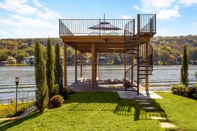 Image de Lake Austin next to ski shores cafe