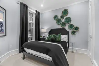 Image de World Cup Luxury Townhome 18 Min to Aac