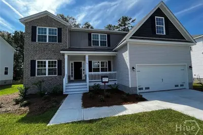 Image de The Beautiful and Spacious Big House in Savannah Ga