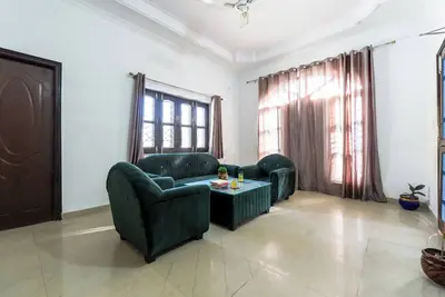 Image de Serene 2-bedroom with Ac and Kitchen in vibrant Dehradun