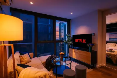 Image de 2 Bedroom Cbd Apartment with Pool, Gym & Spa with Skyline City Views