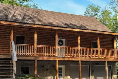 Image de Broqvarn is a wonderful all season home! Great Rates! Close to Lodge & Trails!