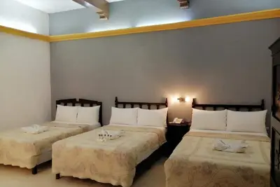 Image de Comfortable Triple Room in Mérida — Near Historic Center | Outdoor Pool