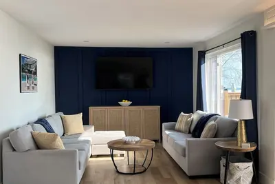 Image de Cozy Cottage on Lake Erie!