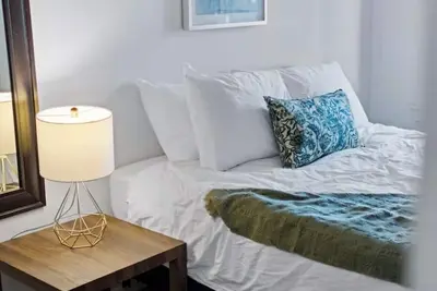 Image de Cozy Browne’s Addition Apt Near Downtown