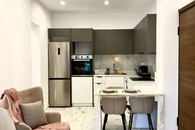 Image de Bright & Calm 1br | Near Beach & Loutraki Center