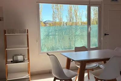 Image de Apartment 4 pax 1 bathroom | Starlink | Private parking | Near Bus Terminal and Downtown.